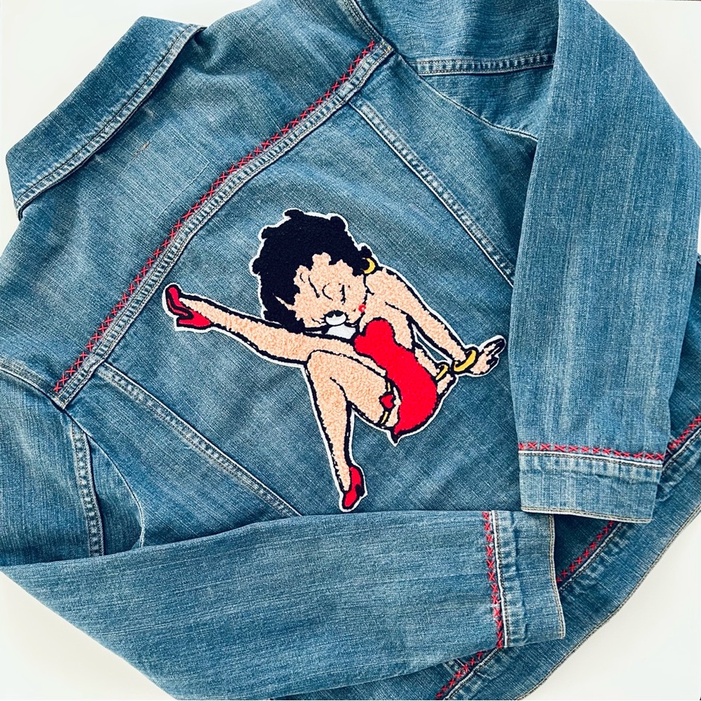 Levi's x Betty Boop Upcycled Original Trucker Vintage Wash Jean Jacket, XL